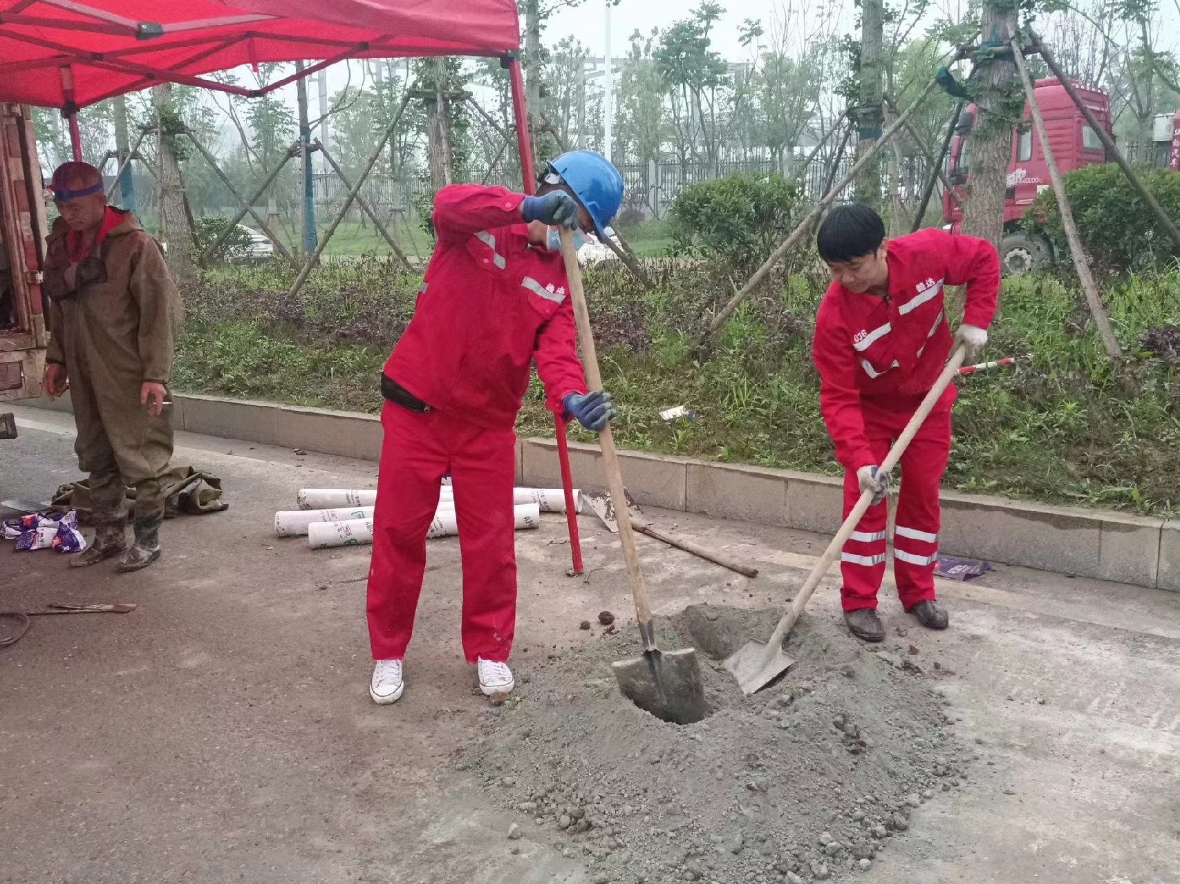 红毛镇管道疏通哪家好】及时进行市政管道清淤